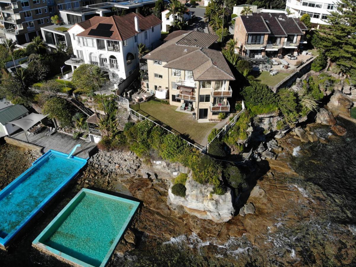 Waterfront On Manly Harbour Apartment *