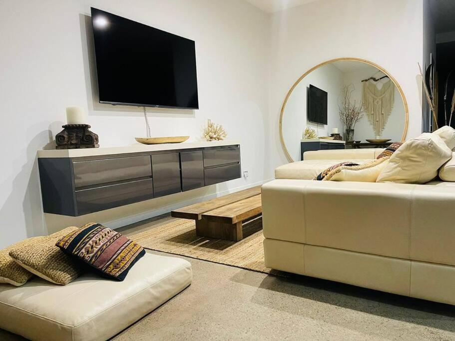 Kozyguru / Botany / 3 Bedroom Designer / Nbo003 Sydney