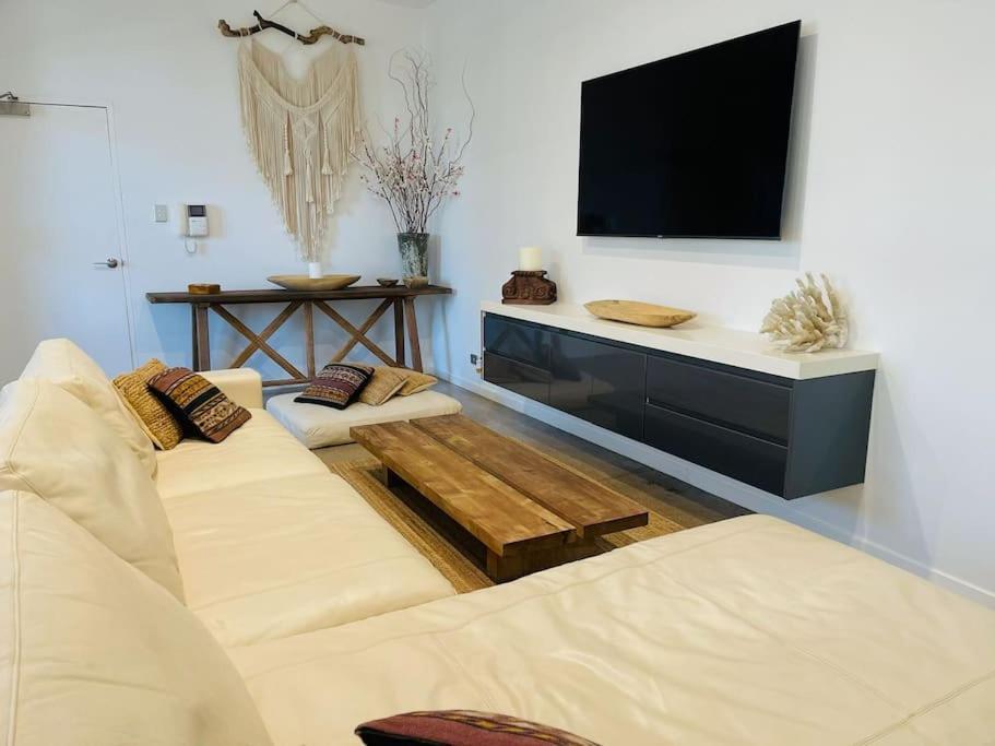 Apartment Kozyguru / Botany / 3 Bedroom Designer / Nbo003