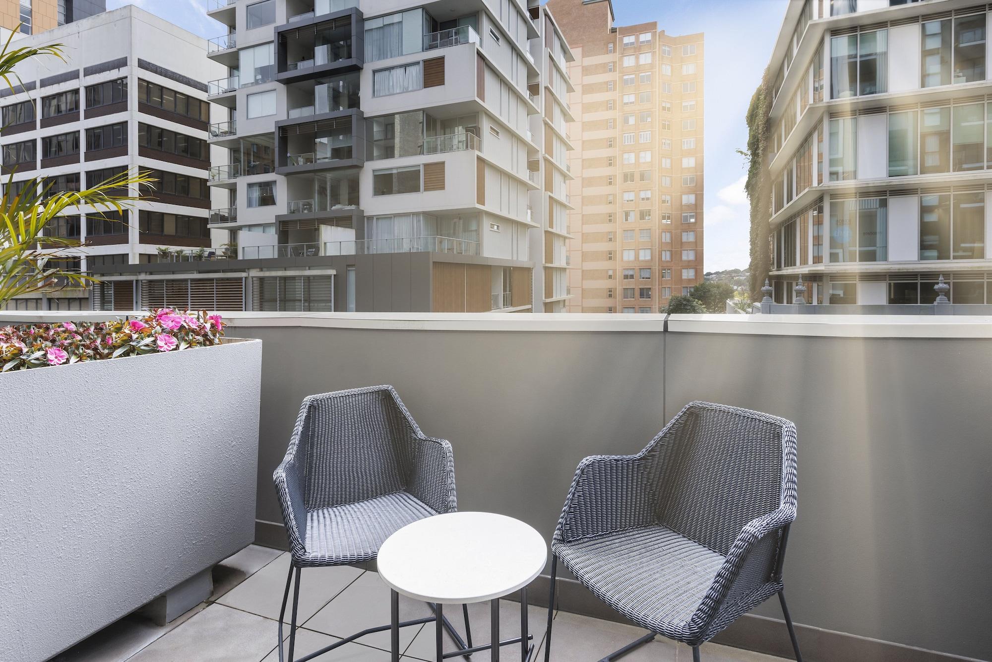 Aparthotel Holiday & Bondi Junction Sydney
