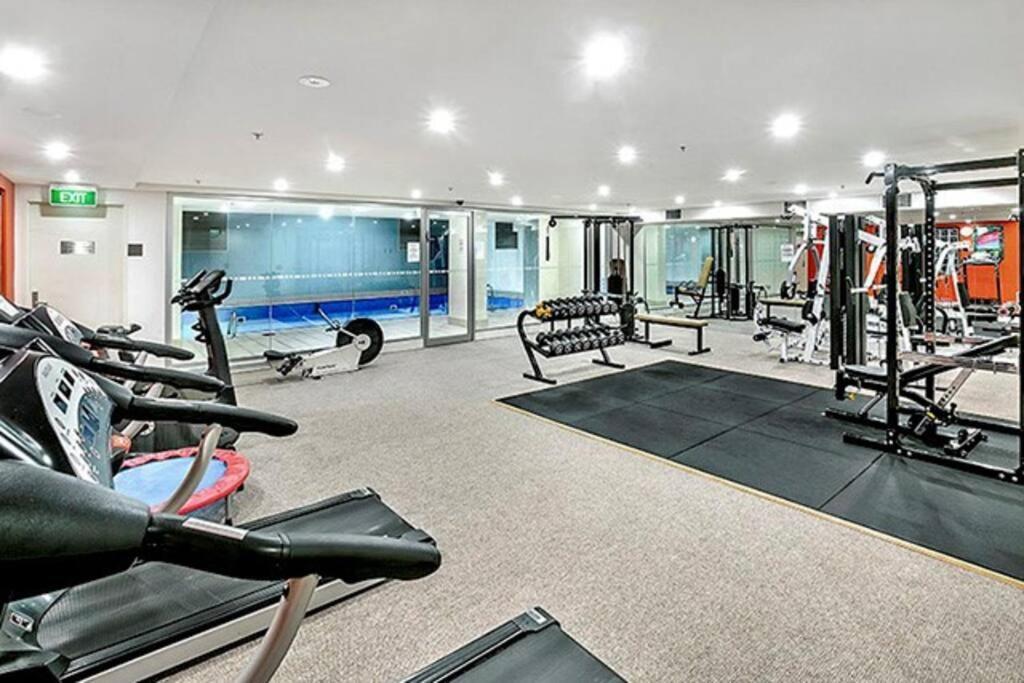 Ax301 - Located In The Heart Of North * Sydney