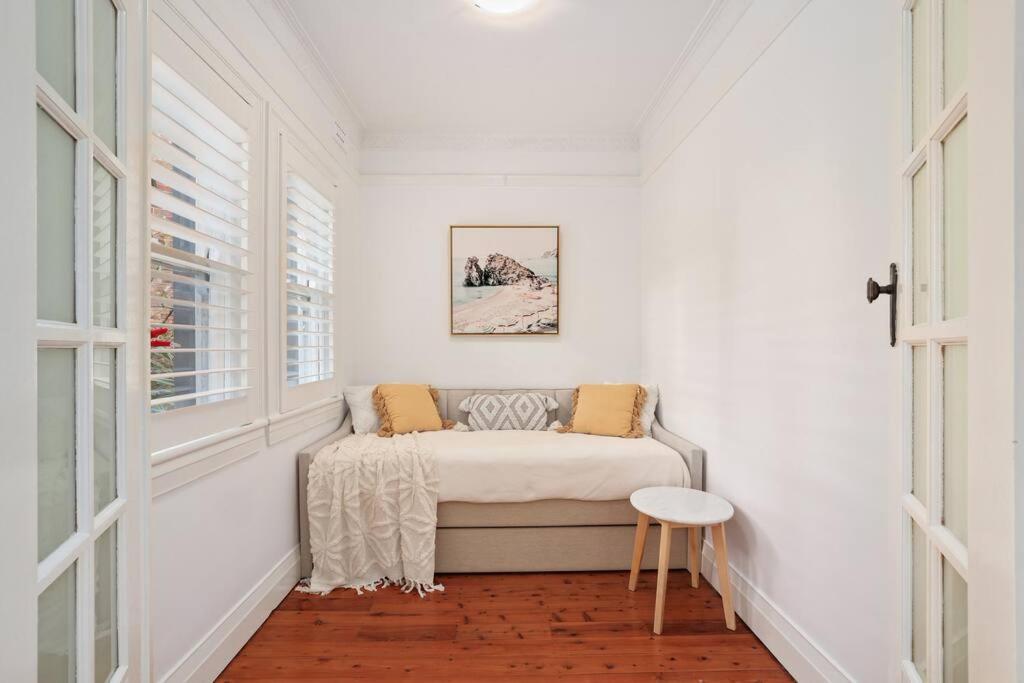 Apartment Spacious Art Deco In The Heart Of Manly *