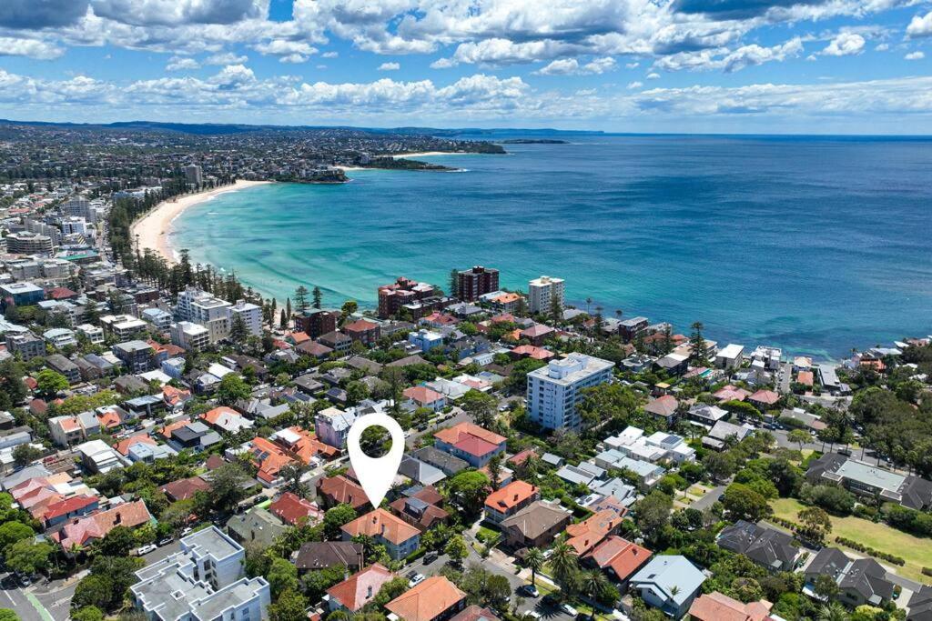 Spacious Art Deco In The Heart Of Manly Apartment *