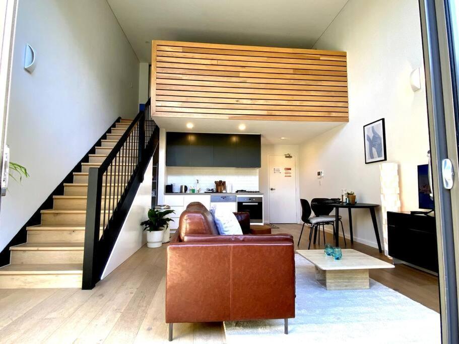 Loft Style 1 Bedroom *