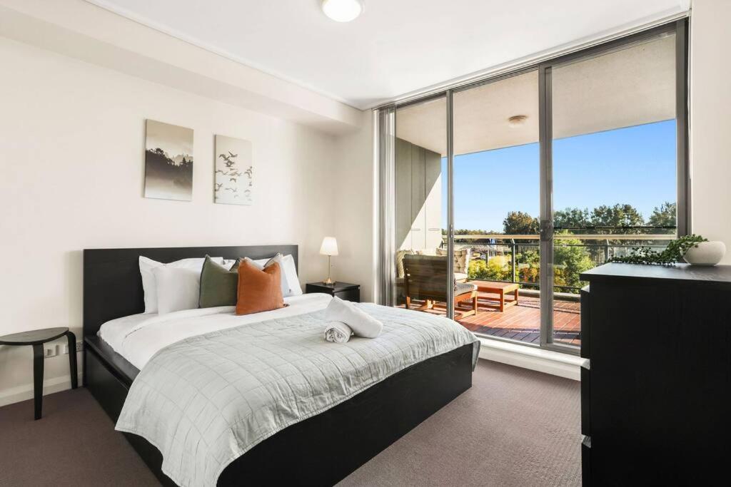 Homebush L Style Two Bedroom *