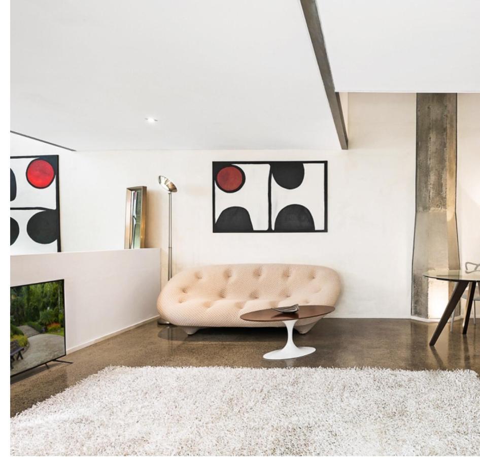 Villa Architectural Loft: Rooftop Garden Oasis With Views *