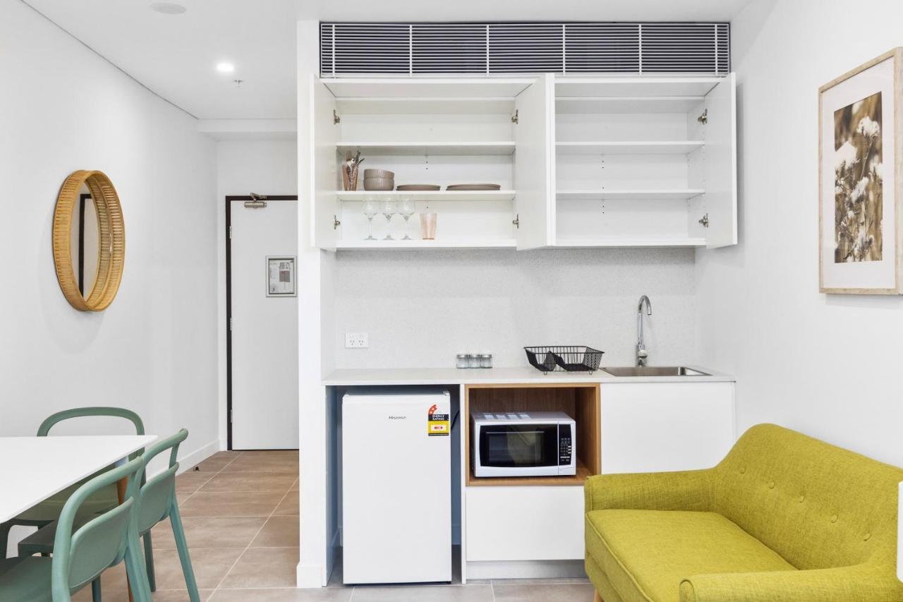 Arthur Bondi Junction No Reception And House Keeping No Sofa Bed Sydney