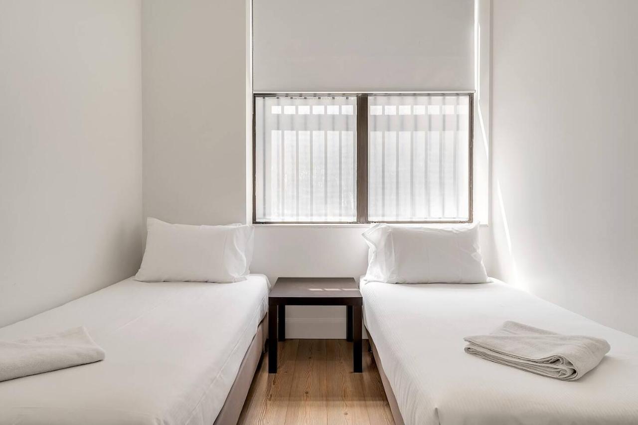 'simply Sydney' Living Off Wharf Roadway Apartment Sydney