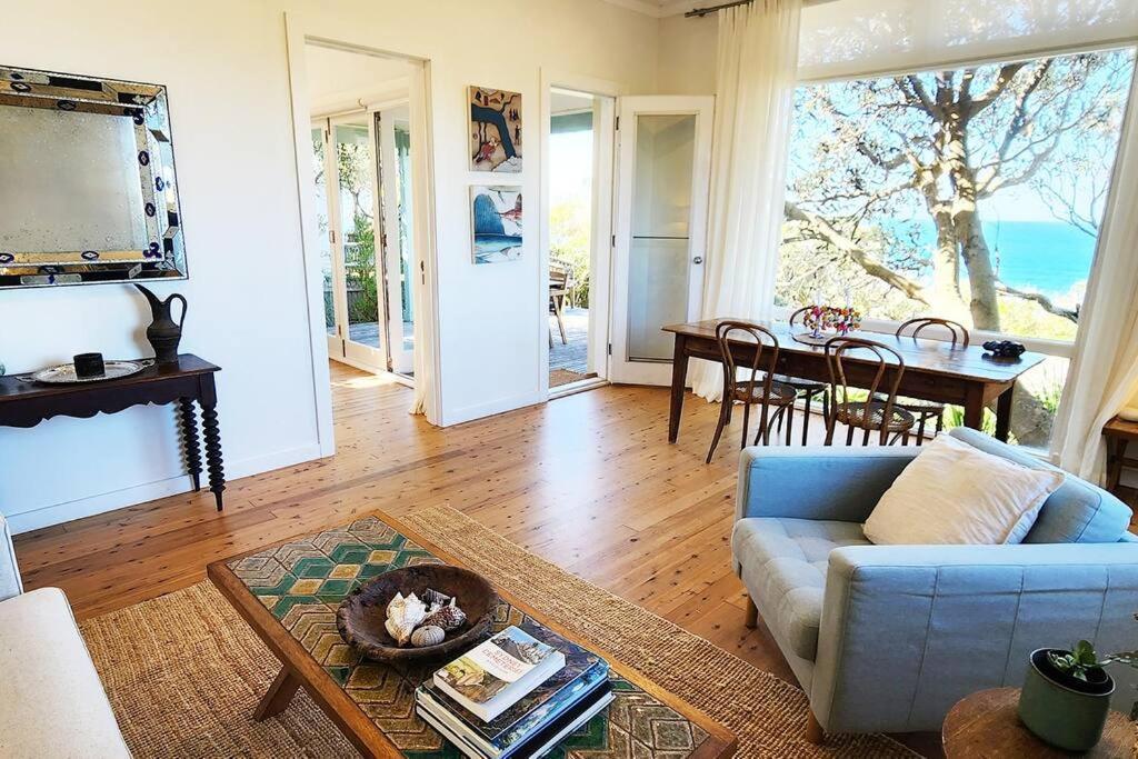 Private Bronte Beach House With Ocean Views And Parking Holiday home Sydney