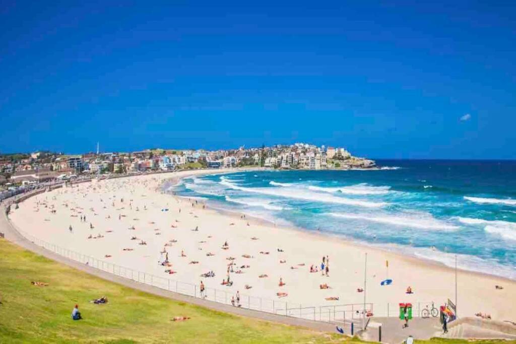 Apartment Llbrand New Beachside 2br In Prime Location *