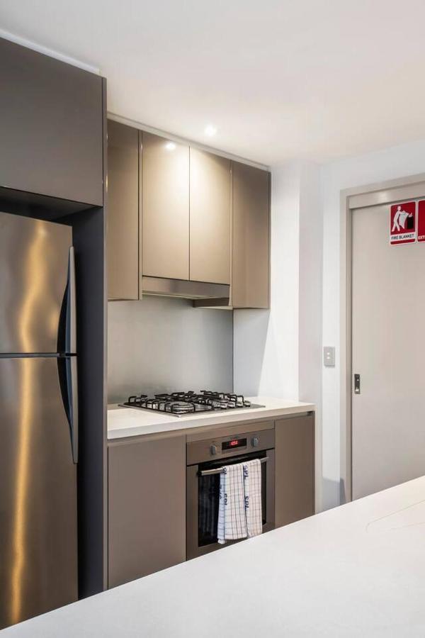 Apartment 'the Patio' Live Like A Local In Spacious Comfort