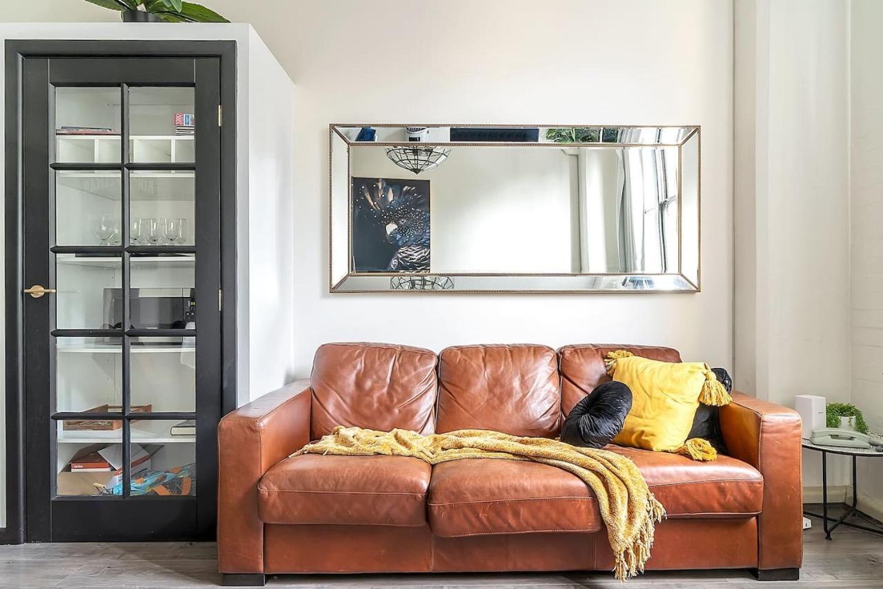 The Stylist's House - A Chic Inner Landmark
