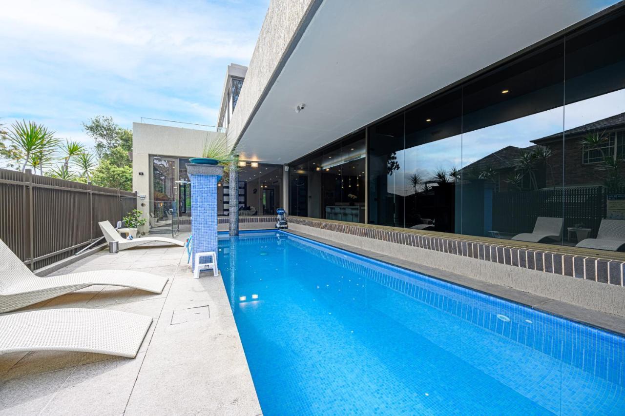 Villa Putney Brand New Luxury House Pool & Waterview Sydney