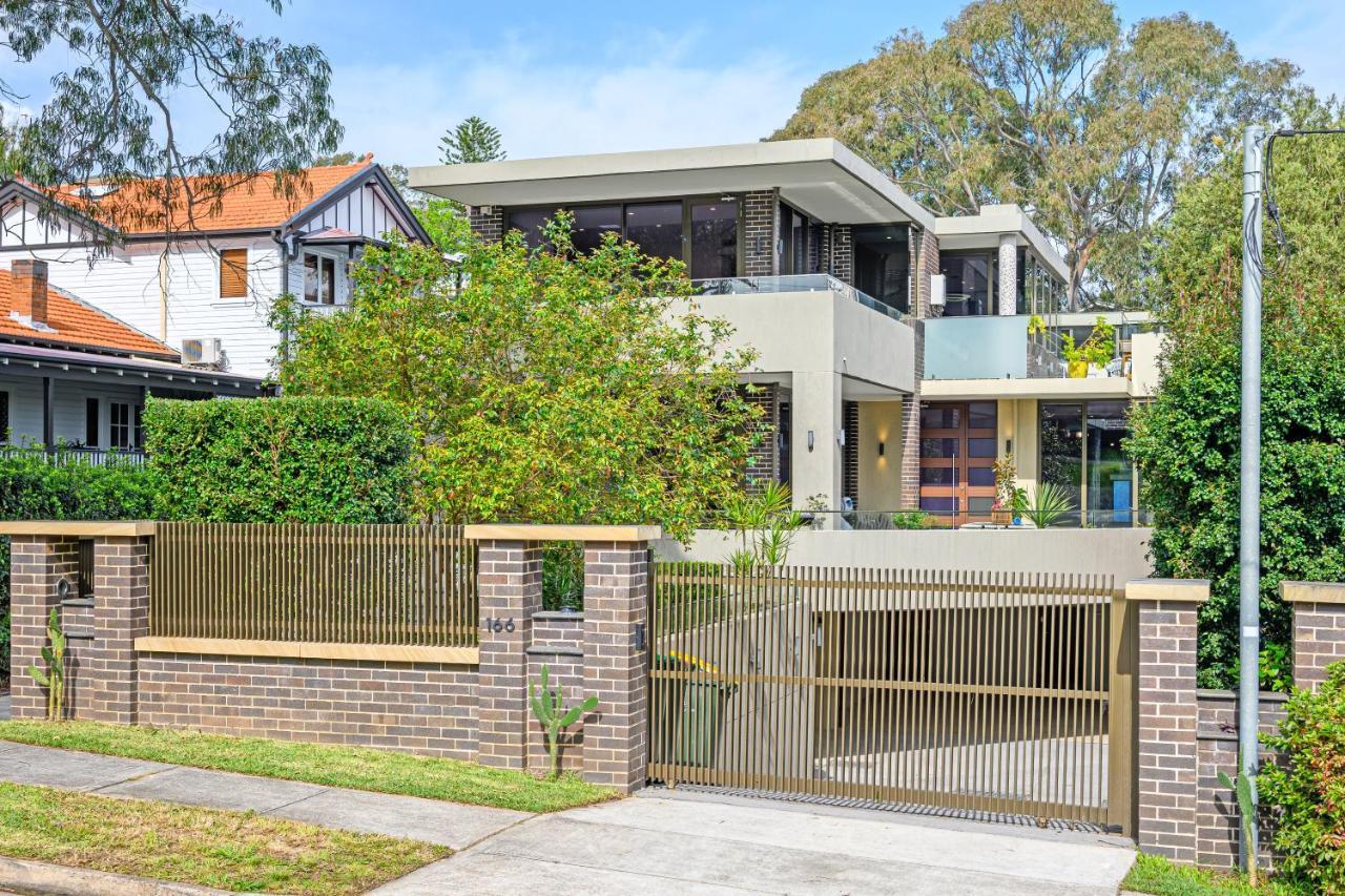 Putney Brand New Luxury House Pool & Waterview *