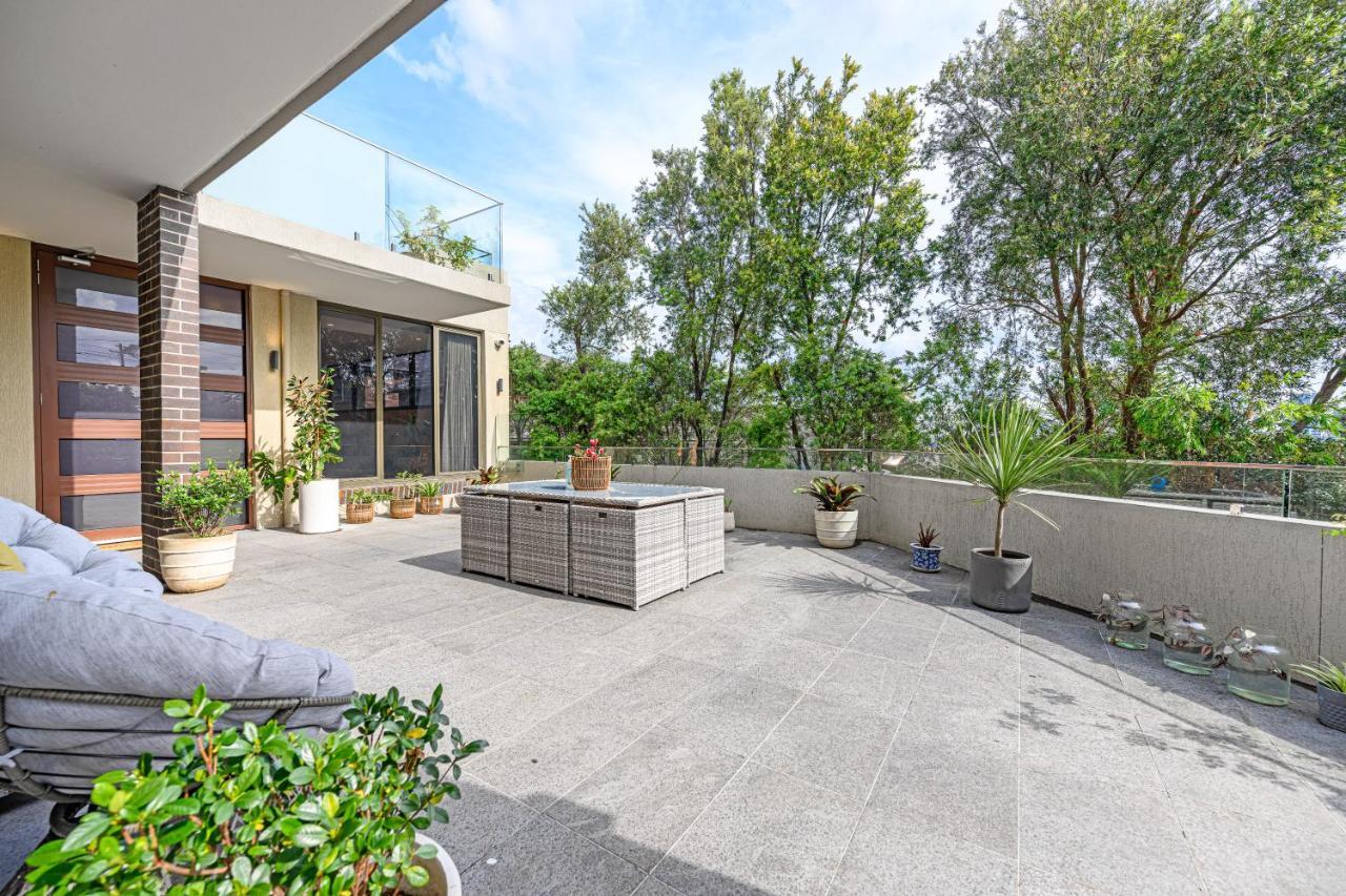 Putney Brand New Luxury House Pool & Waterview