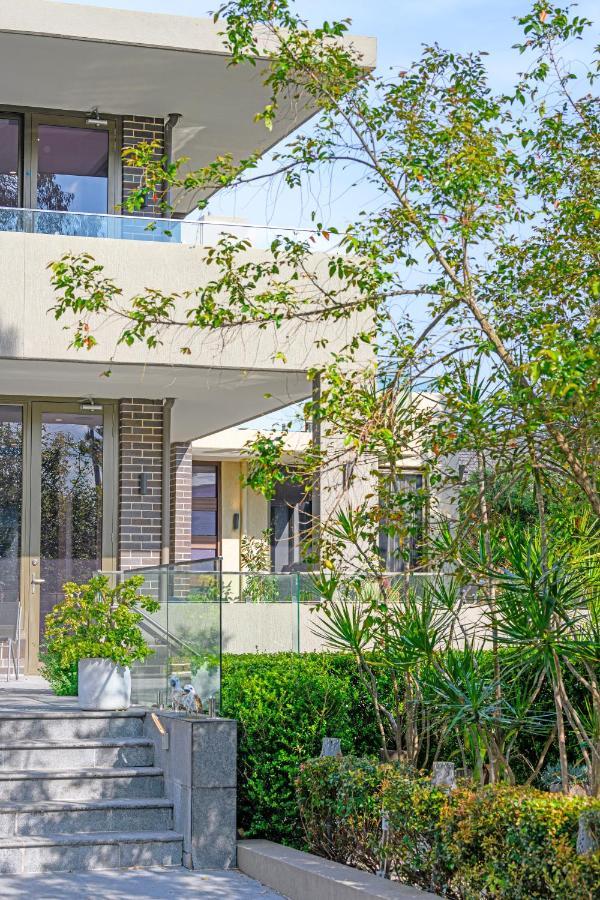 Putney Brand New Luxury House Pool & Waterview