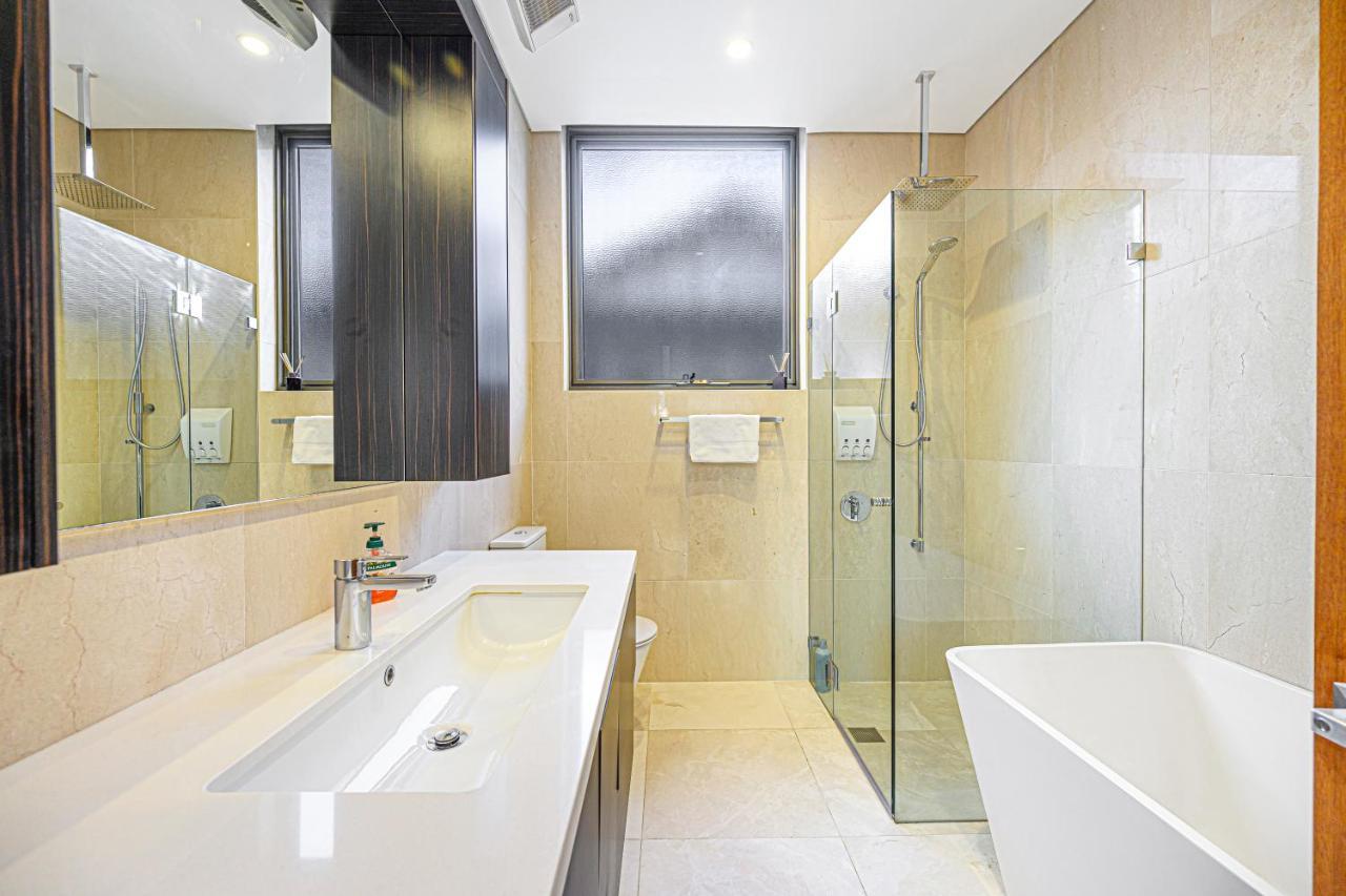 Putney Brand New Luxury House Pool & Waterview Sydney