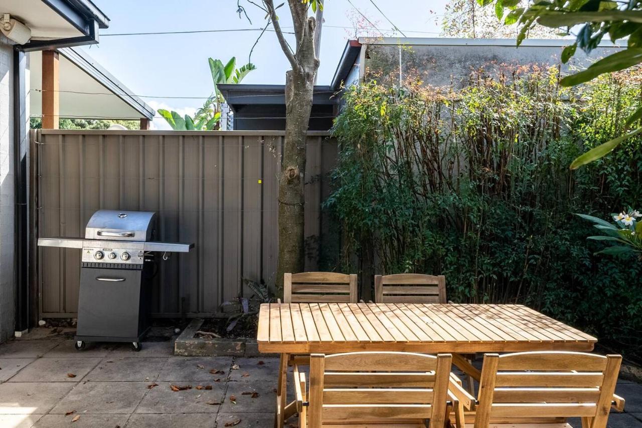 'made In Sydney' Chic Shop Conversion With Courtyard Holiday home *