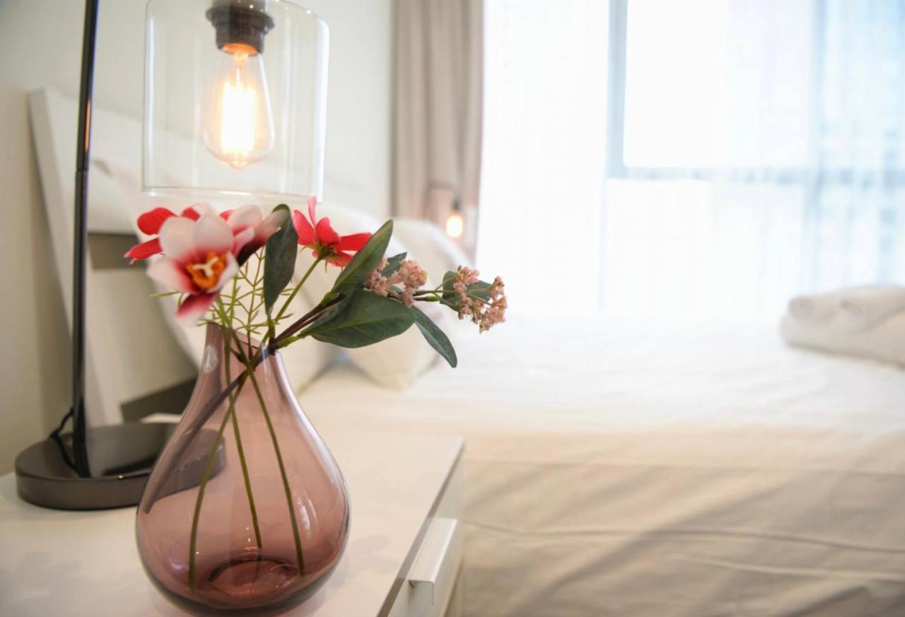 Cbd Best 2br Hyde Park Apartment *