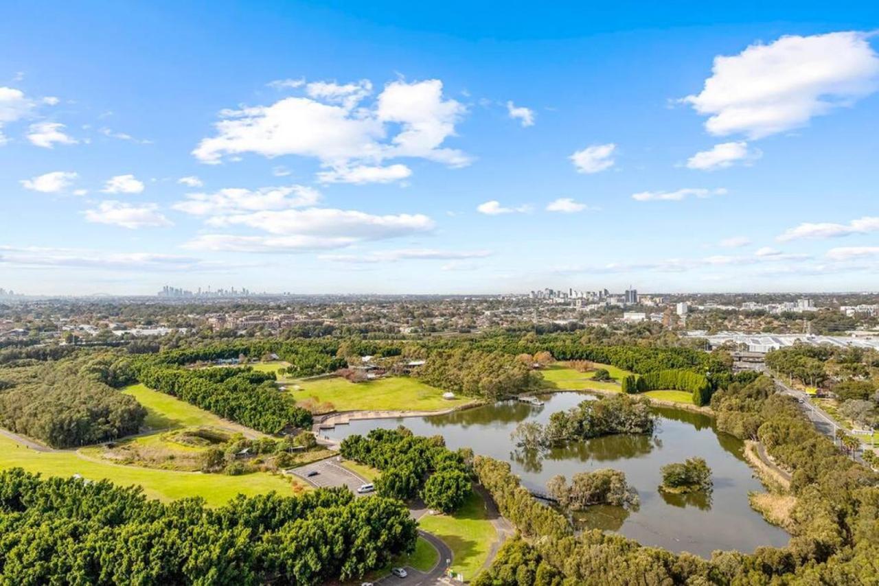 Urban Lifestyle Retreat In Olympic Park