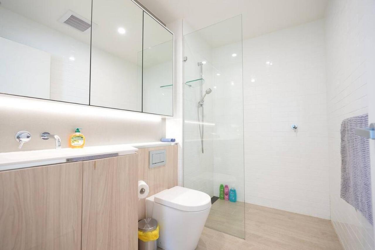 Stunning 2 Bedroom Apt In Wentworth Point Sidney