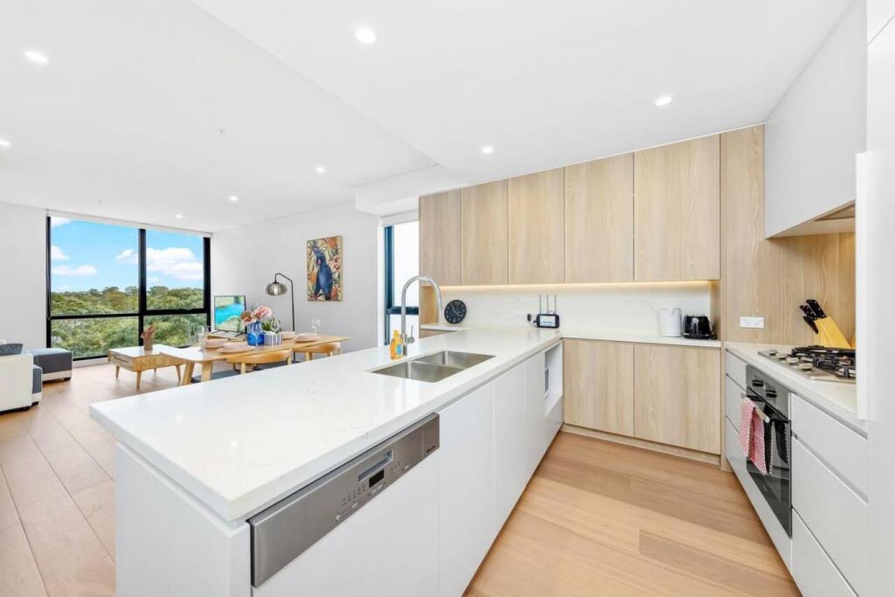 Adorable 2b Near Macquarie Uni *