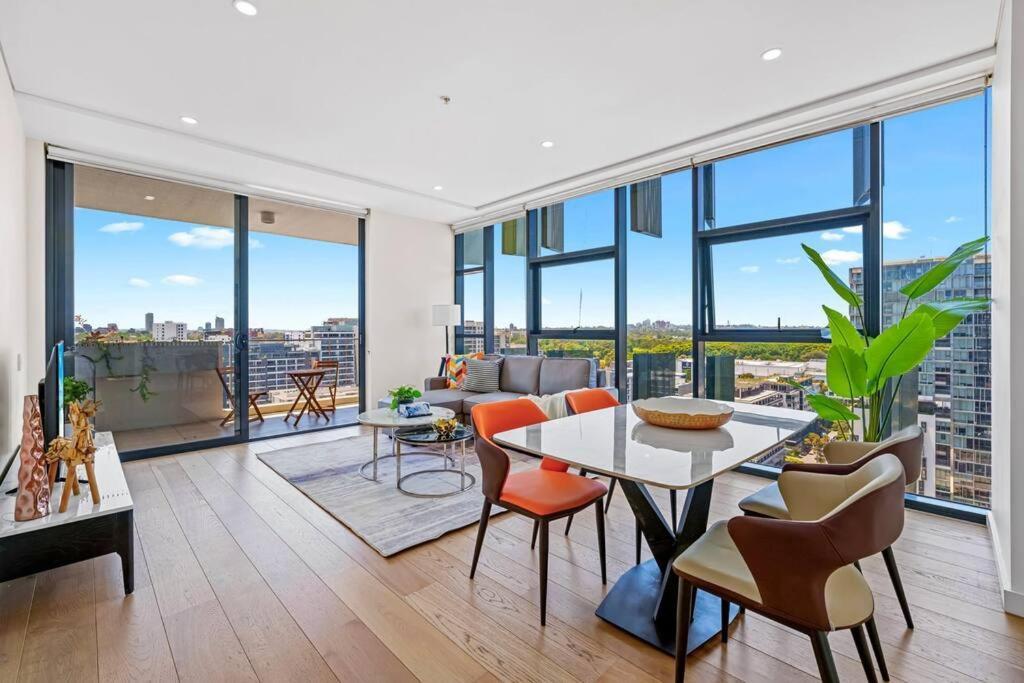 View 2 Bedrooms In Waterloo Apartment Sydney