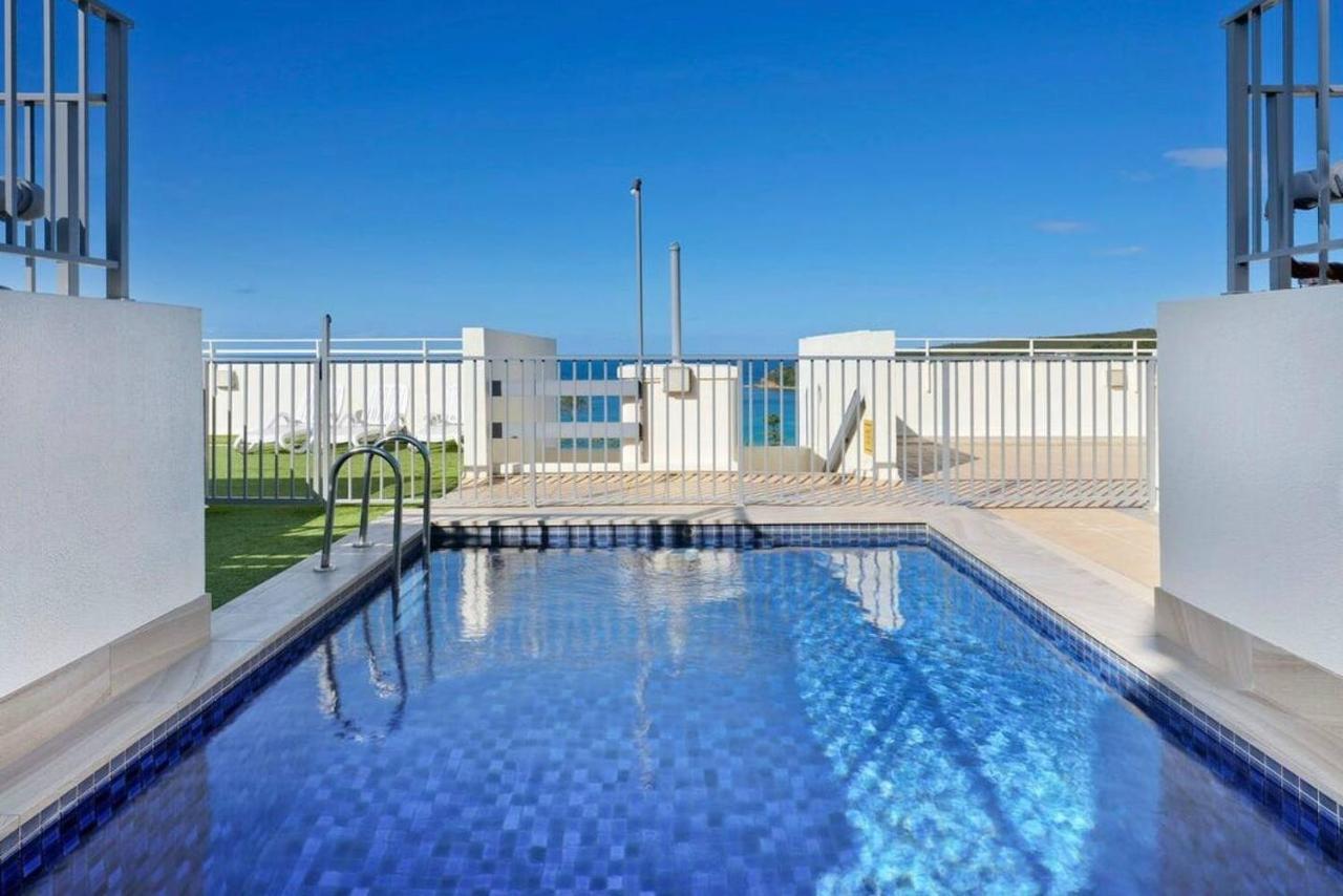 The Norfolk - A Bright Beachside Hideaway With Pool Sydney