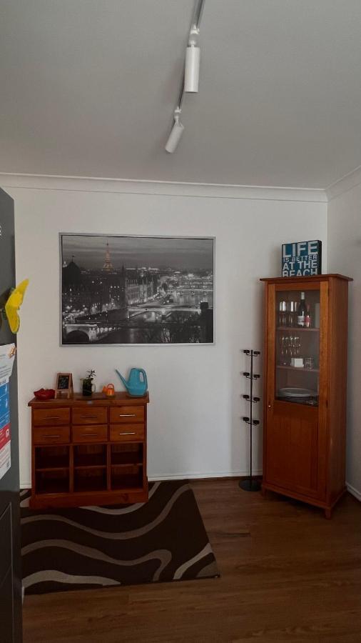 Apartment Peaceful South Hurstville Unit Close To Airport Sydney