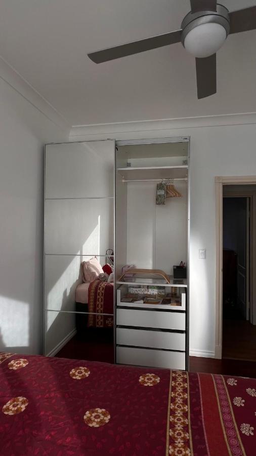 Peaceful South Hurstville Unit Close To Airport Apartment Sydney