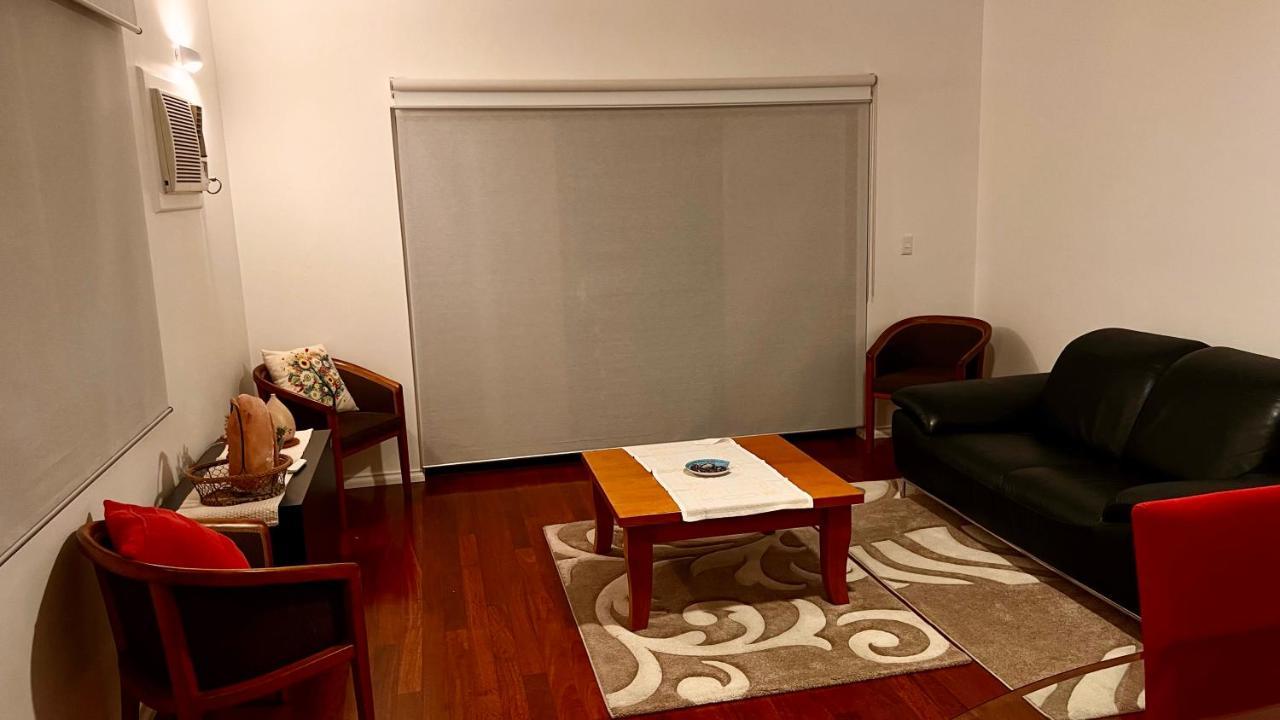 Peaceful South Hurstville Unit Close To Airport *