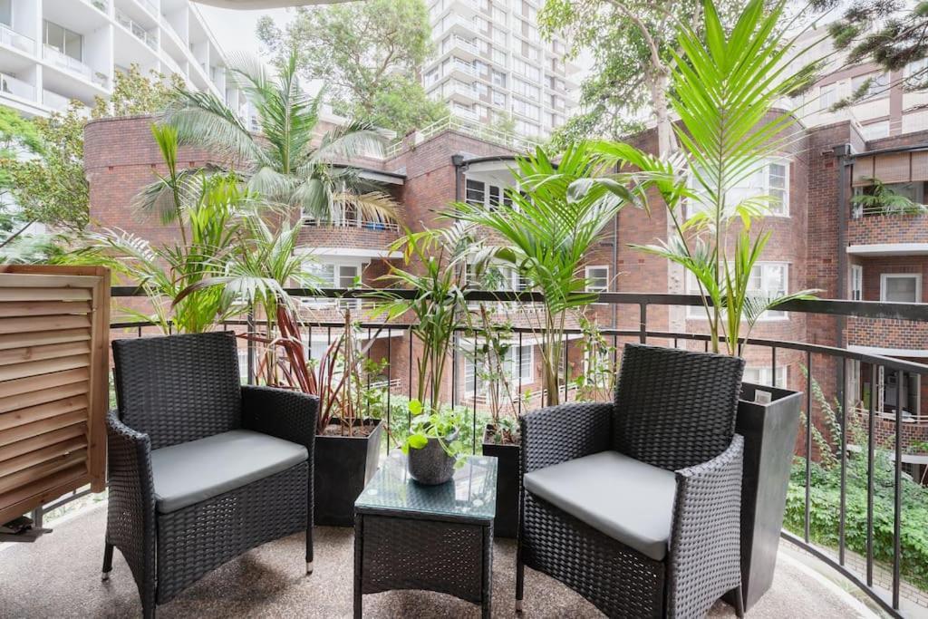 Harbourside Style, 2 Bed, A/c, Pool -elizabeth Bay Apartment *