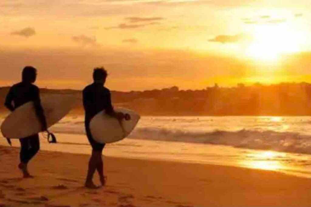 Lbrand New Beachside 2br In Prime Location * Sydney