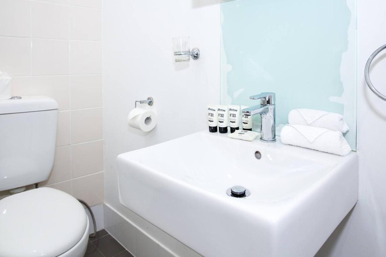 Courtyard Esperanza - Sunny Heritage Chic Sydney