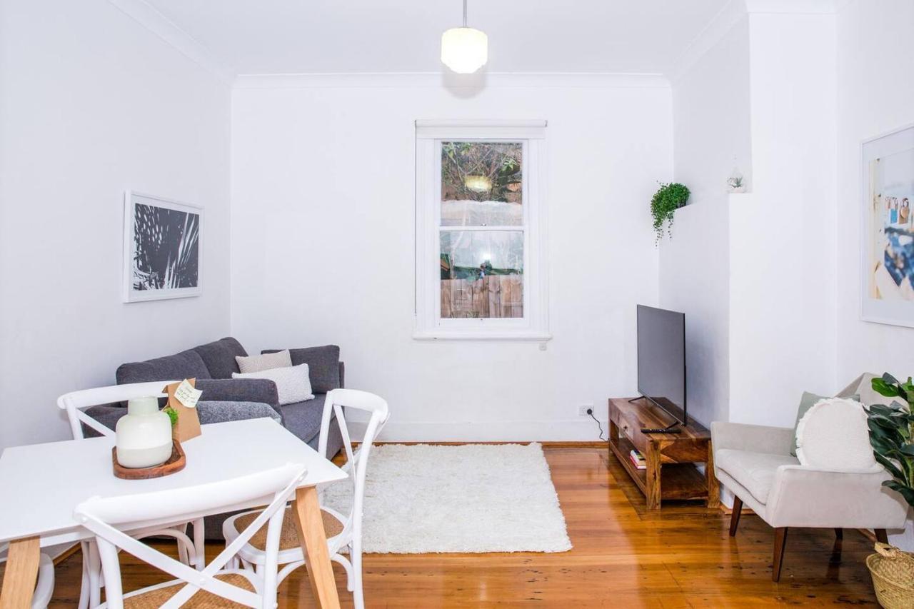 Apartment Courtyard Esperanza - Sunny Heritage Chic Sydney