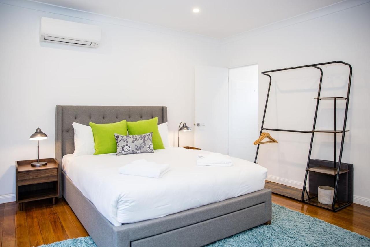 Esperanza Gardens - A Stylish Victorian Apartment Sydney