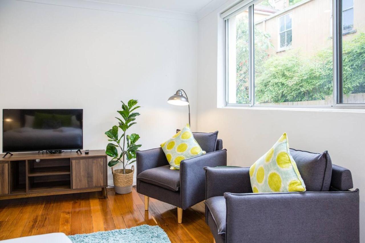 Apartment Esperanza Gardens - A Stylish Victorian
