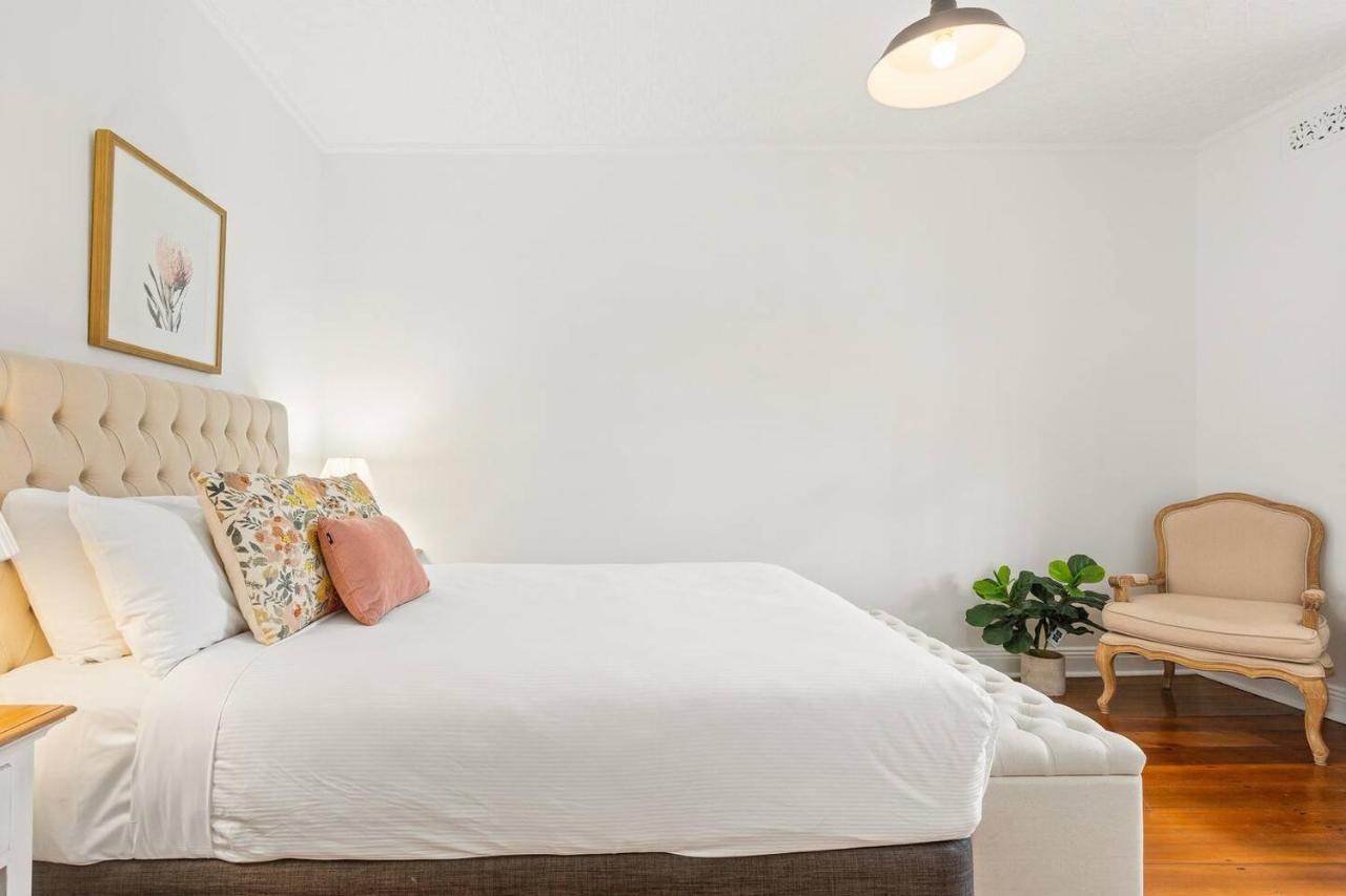 Harbourfront Meets Heritage Chic Near Barangaroo Sydney