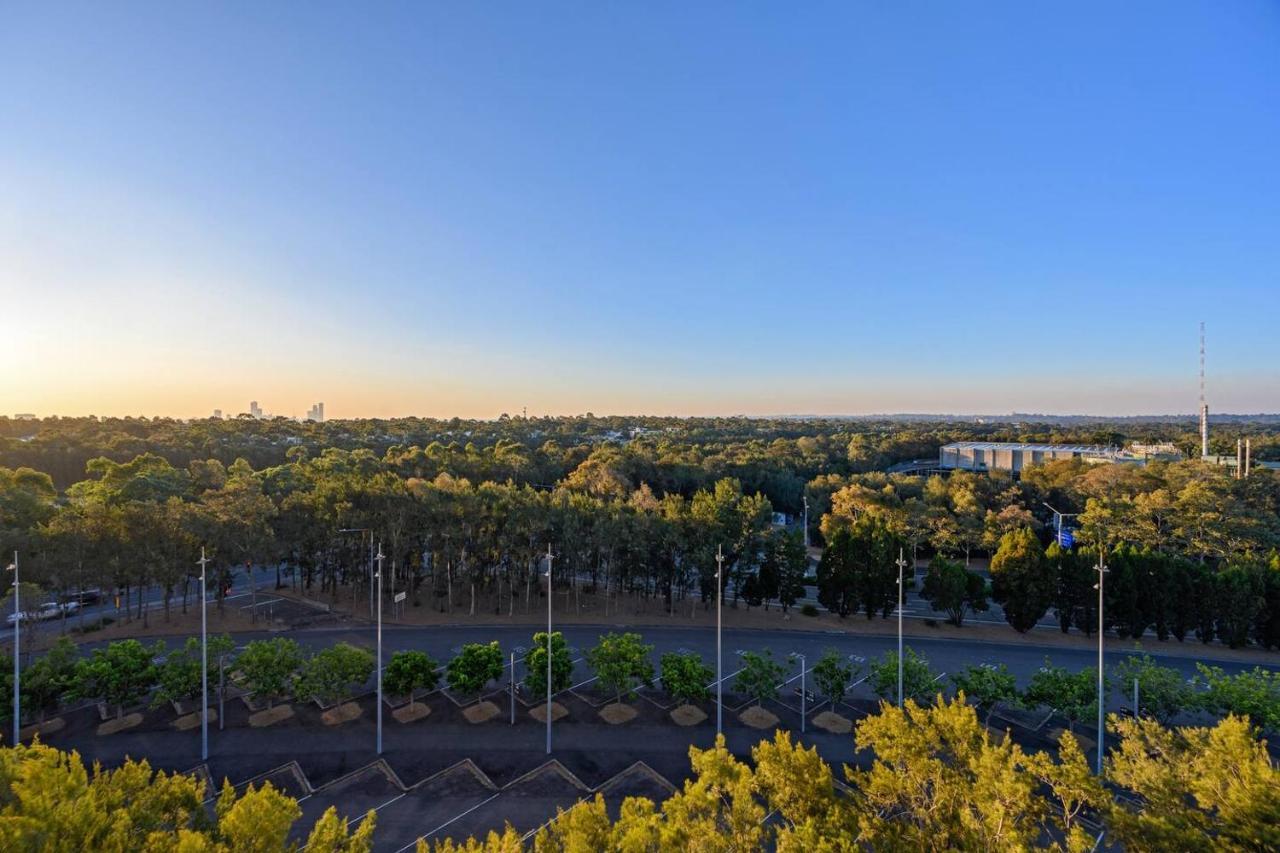 Lidcombe 2br Near Olympic Park Train Shopping Center * Sydney