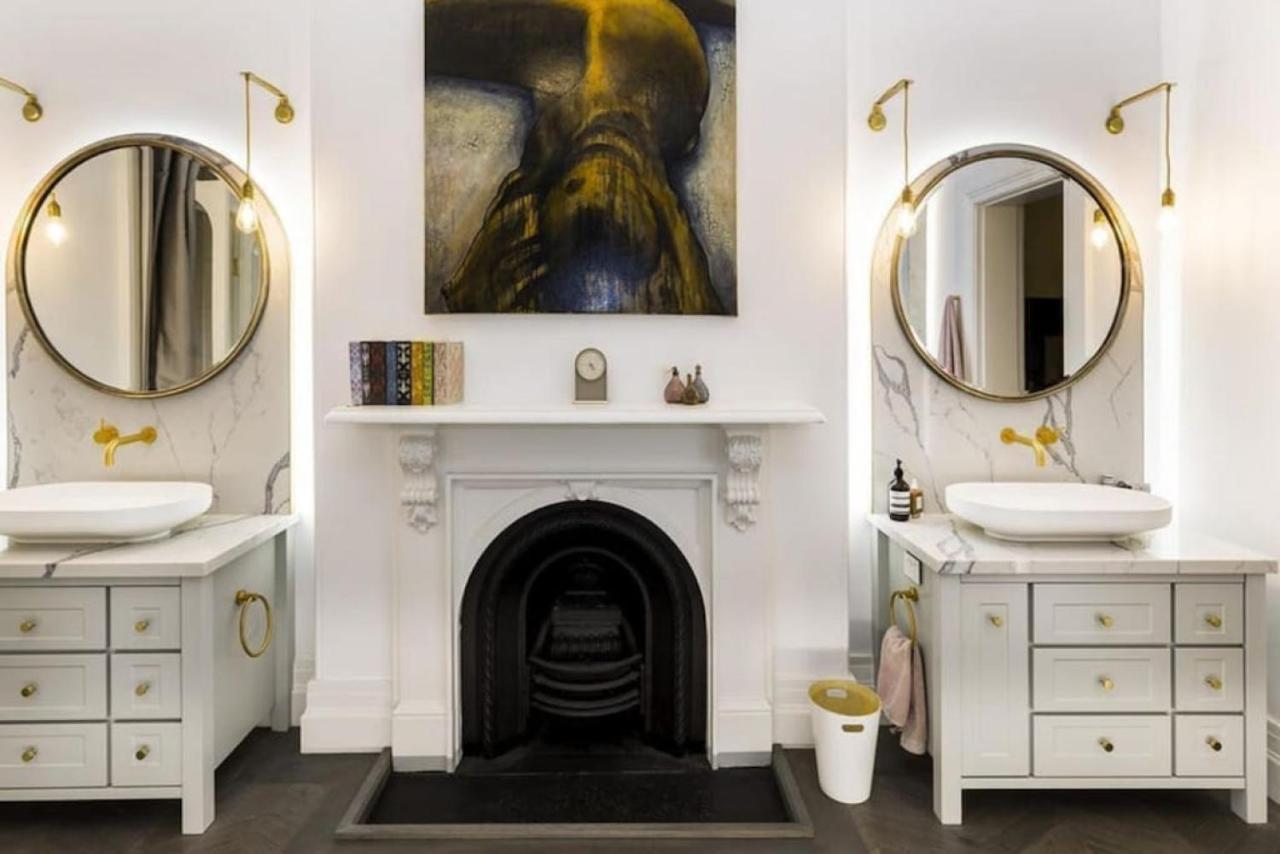Luxury Townhouse - Centre Sidney