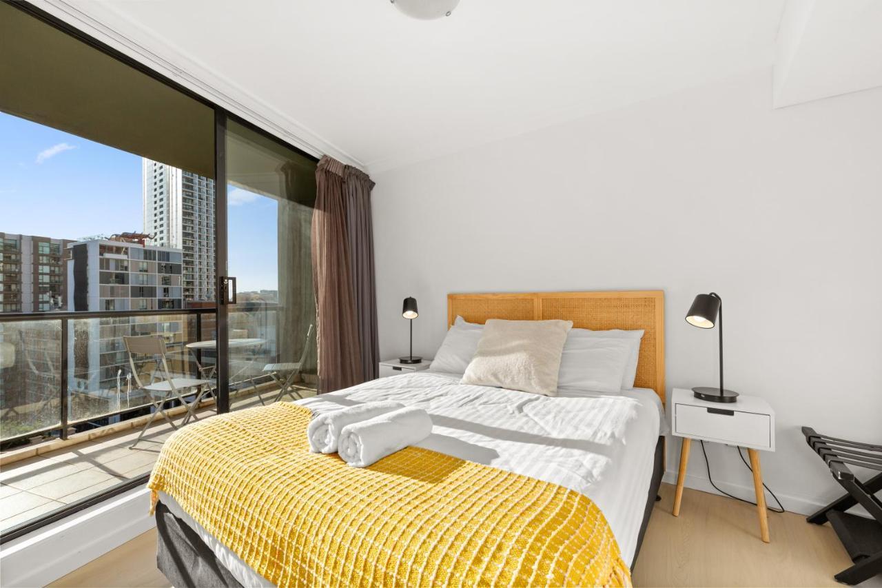 Skyline Views Cbd - 1603 Sydney