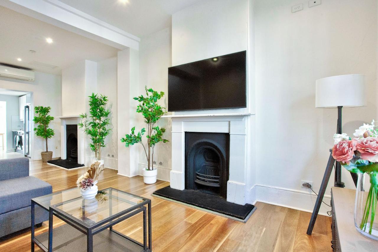 3 Bedrooms - Darling Harbour - Ada Place Holiday home Sydney