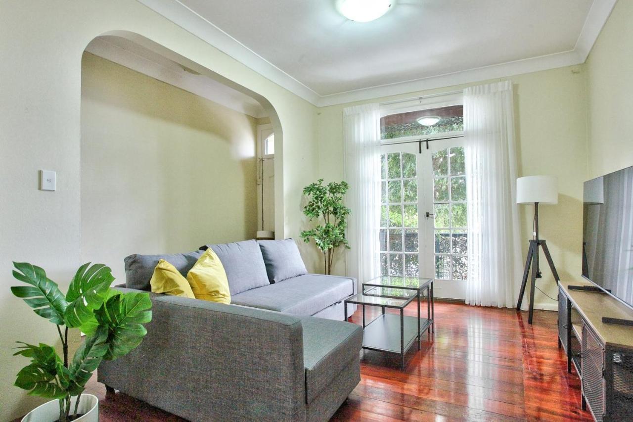 Ferienhaus Spacious 3 Bedroom House Paddington 2 E-bikes Included
