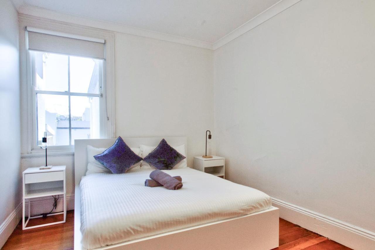 Holiday home 3 Bedrooms - Darling Harbour - Darghan Street 2 E-bikes Included *
