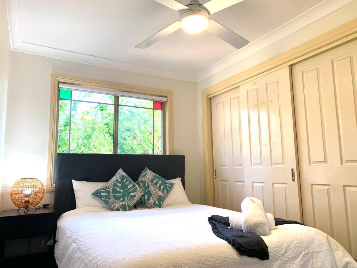 Villa Oasis 5 Bedroom Charming House Sydney