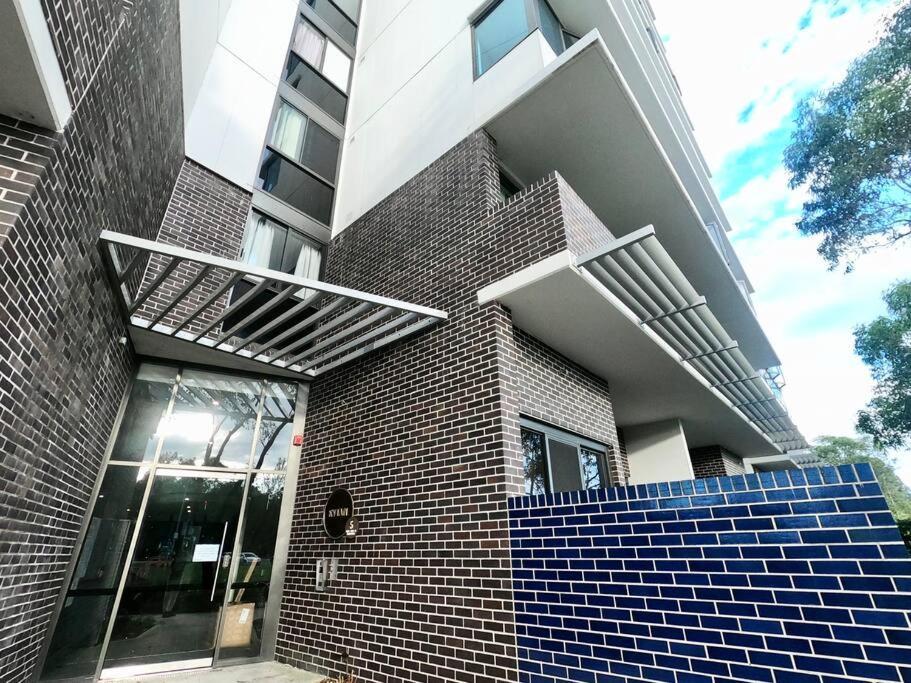 High Floor Skyline View 2br Close2olympic Park *