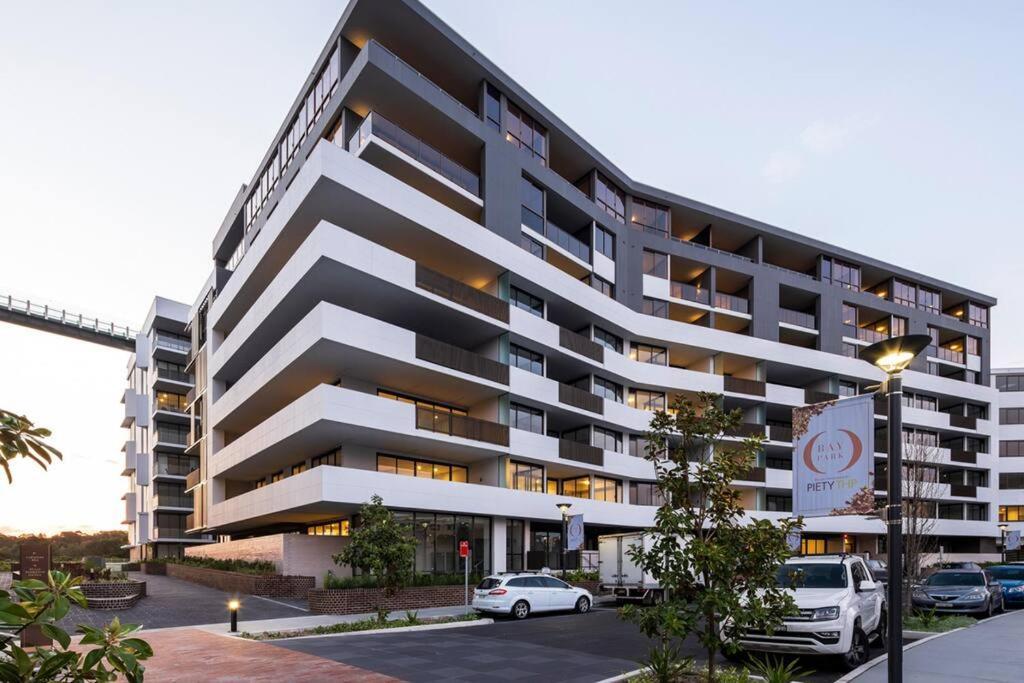 High Floor Skyline View 2br Close2olympic Park *