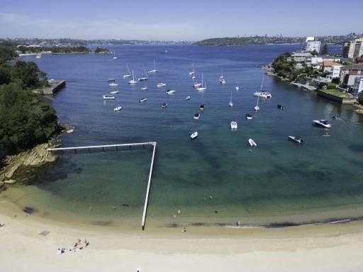 Apartment Little Manly Getaway Sydney
