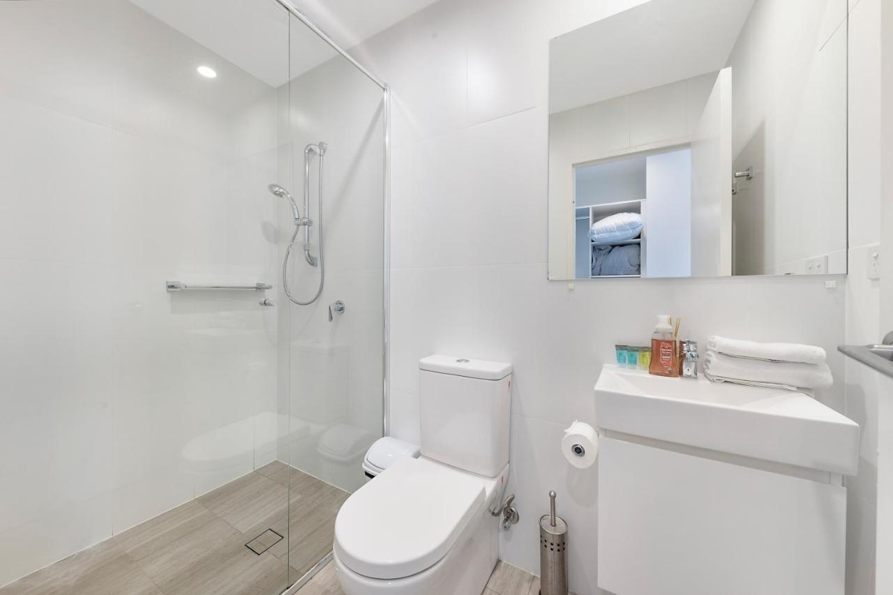 Homebush Two Bedroom With 2 Parkings Apartment Sydney