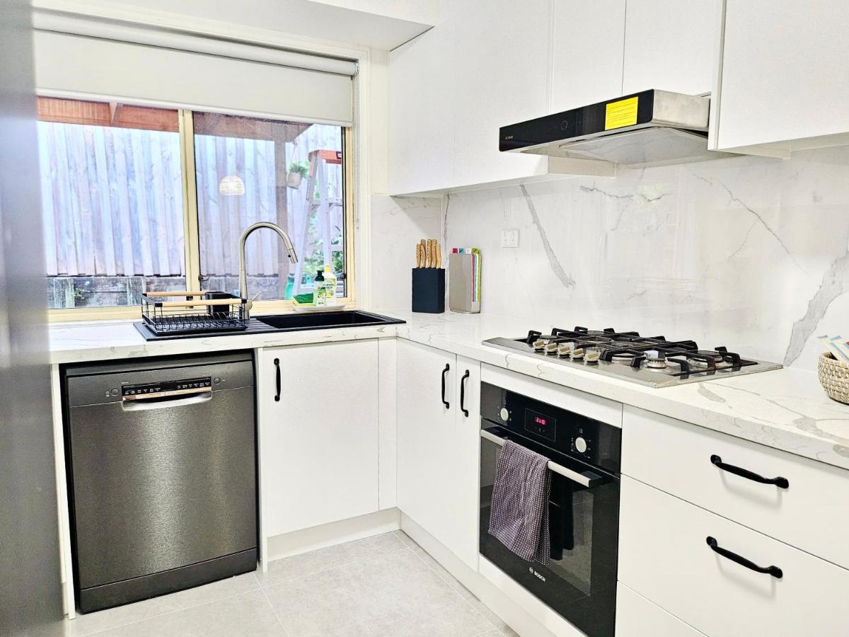 Cosy 3br House, 7 Mins Drive To Macquarie Centre, 5 Stars On Airb&b Villa *